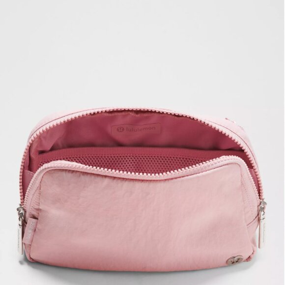 Lululemon Everywhere Belt Bag Large 2L Pink Haze (NWT) - Picture 5 of 9